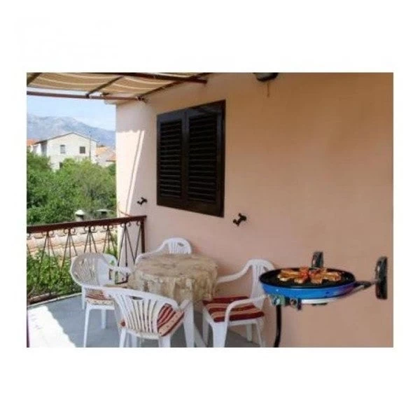CADAC wall mount for hanging a Carri Chef gas grill - EAN: 6001773086301 - Garden> Grill> Outdoor grill accessories> Others