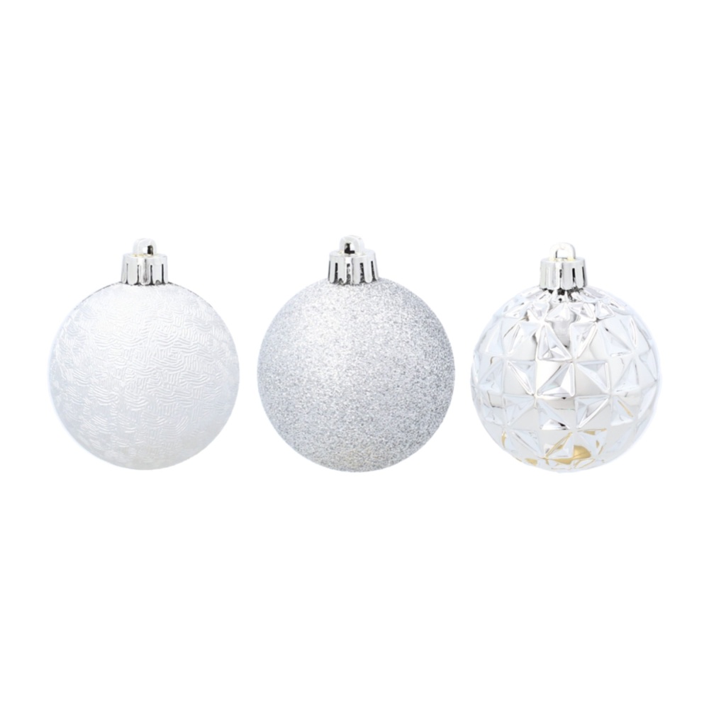 A SET OF 3 EXCLUSIVE CHRISTMAS BALLS WITH DIFFERENT APPEARANCES. COLOR: SILVER - EAN: 5901685839167 -